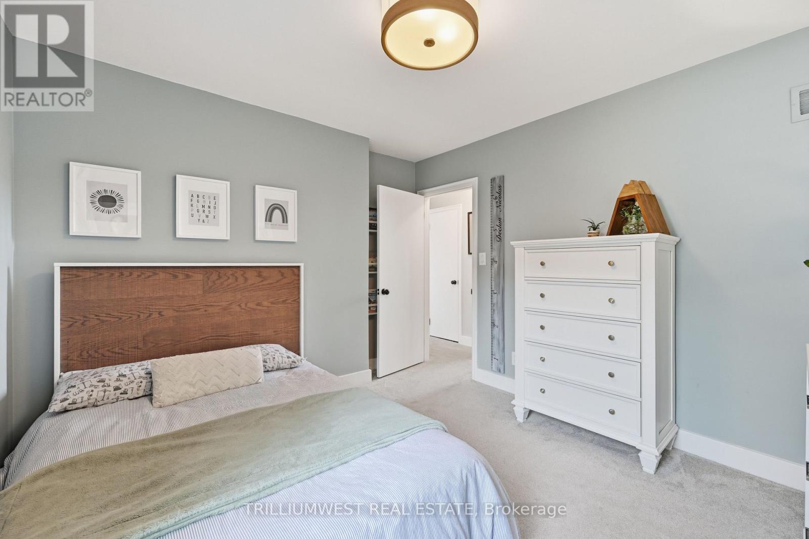 7 Avalon Avenue, Hamilton, Ontario  L8G 1X4 - Photo 50 - X12465671