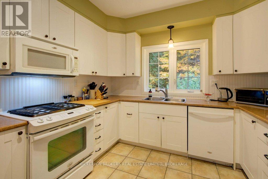 252 D Lb2 Coons Road E, Rideau Lakes, Ontario  K0G 1E0 - Photo 15 - X12477262