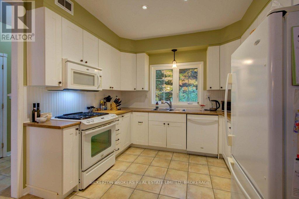 252 D Lb2 Coons Road E, Rideau Lakes, Ontario  K0G 1E0 - Photo 50 - X12477262