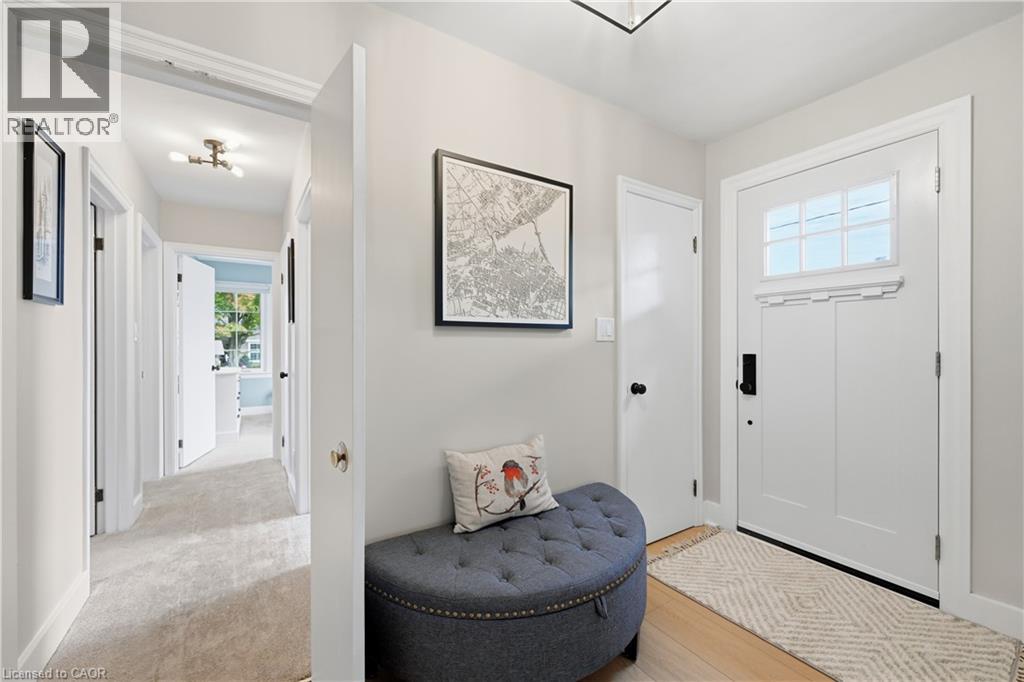 7 Avalon Avenue, Stoney Creek, Ontario  L8G 1X4 - Photo 4 - 40777137