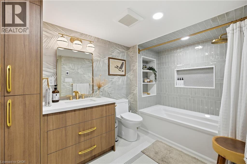 7 Avalon Avenue, Stoney Creek, Ontario  L8G 1X4 - Photo 35 - 40777137