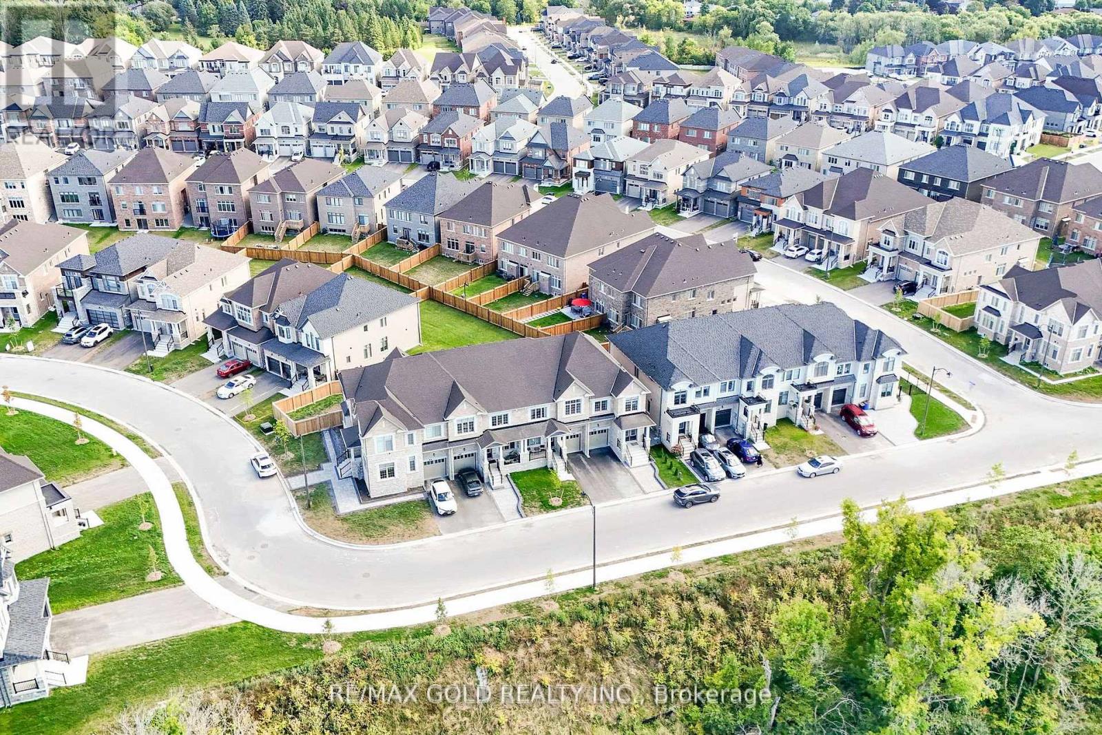 29 Bowline Vista S, East Gwillimbury, Ontario  L9N 0W2 - Photo 44 - N12477233