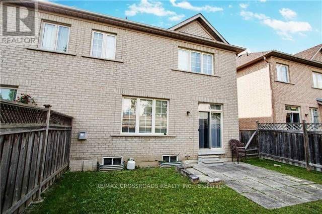40 Summer Mist Crescent, Markham (Cachet), Ontario  L6C 2H6 - Photo 19 - N12477237
