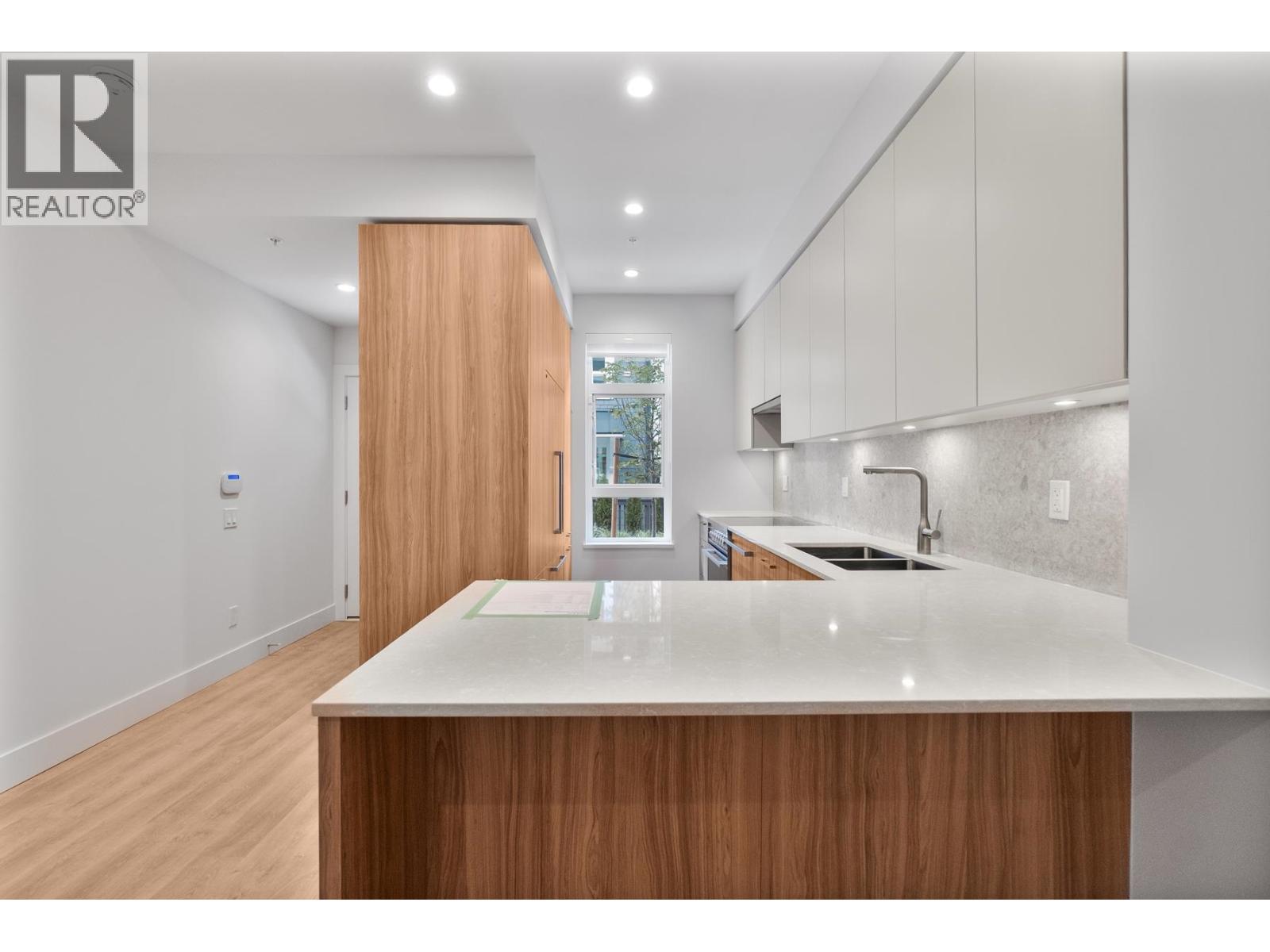 106 2320 Emery Court, North Vancouver, British Columbia  V0V 0V0 - Photo 10 - R3054053