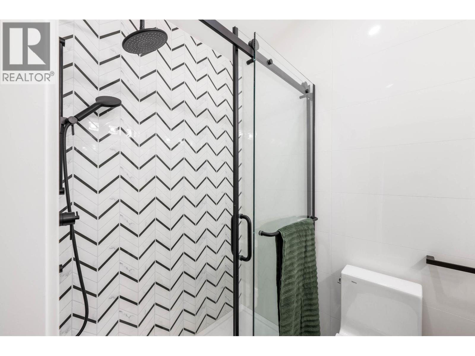 3 3065 Charles Street, Vancouver, British Columbia  V5K 3B6 - Photo 24 - R3060873