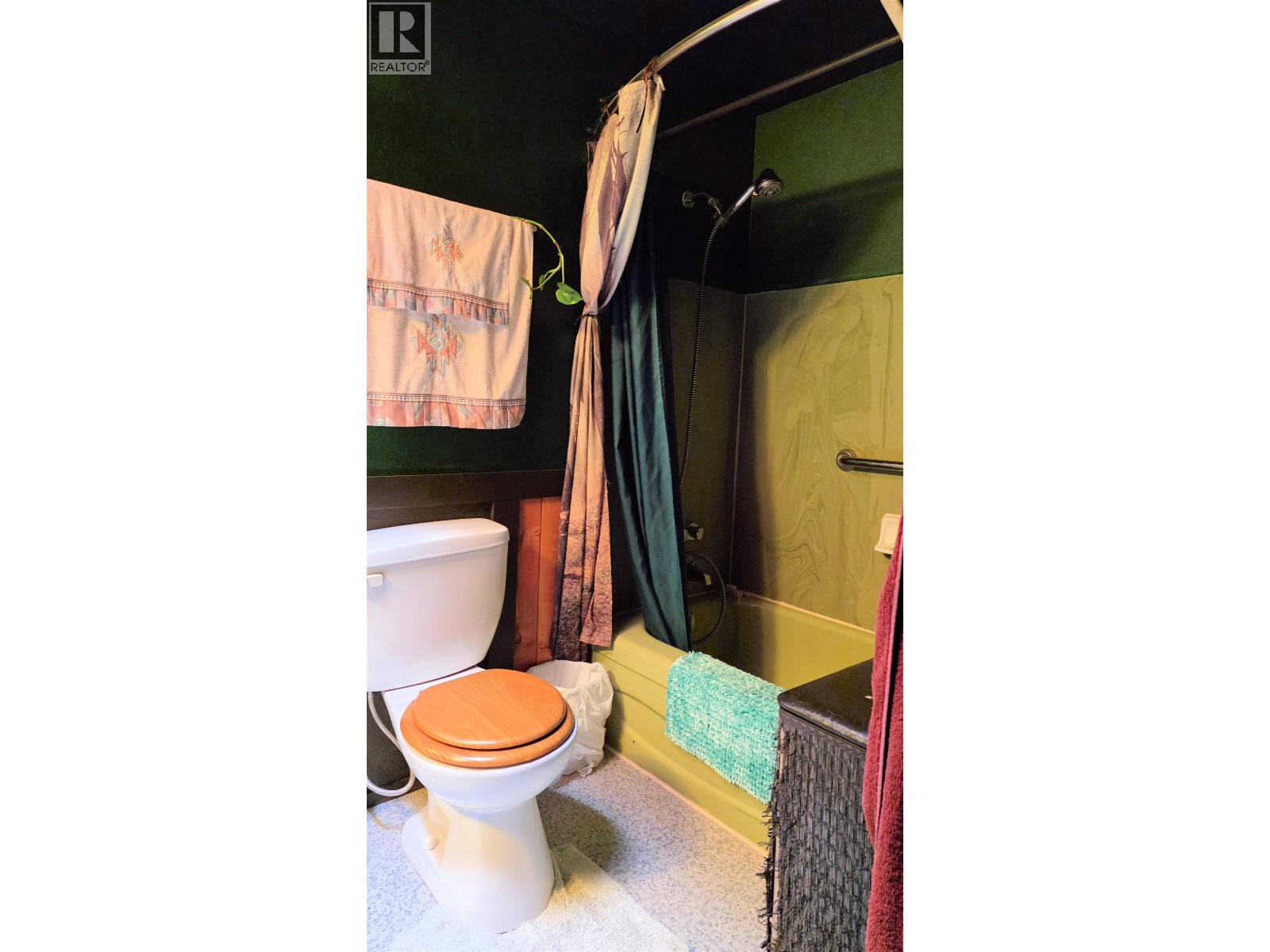 15 Harmon Crescent, Granisle, British Columbia  V0J 1W0 - Photo 13 - R3061230