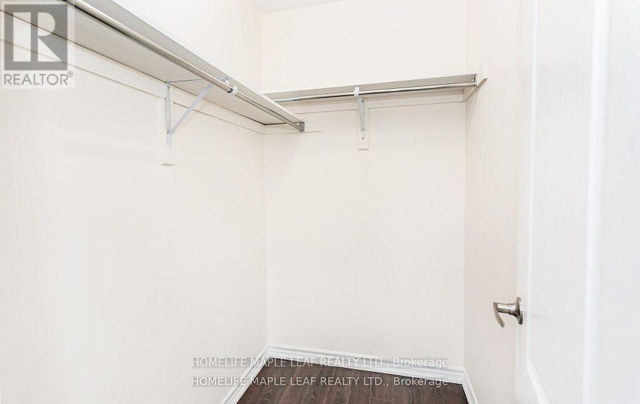 11 Cloverhaven Road, Brampton, Ontario  L6P 4E4 - Photo 39 - W12477232