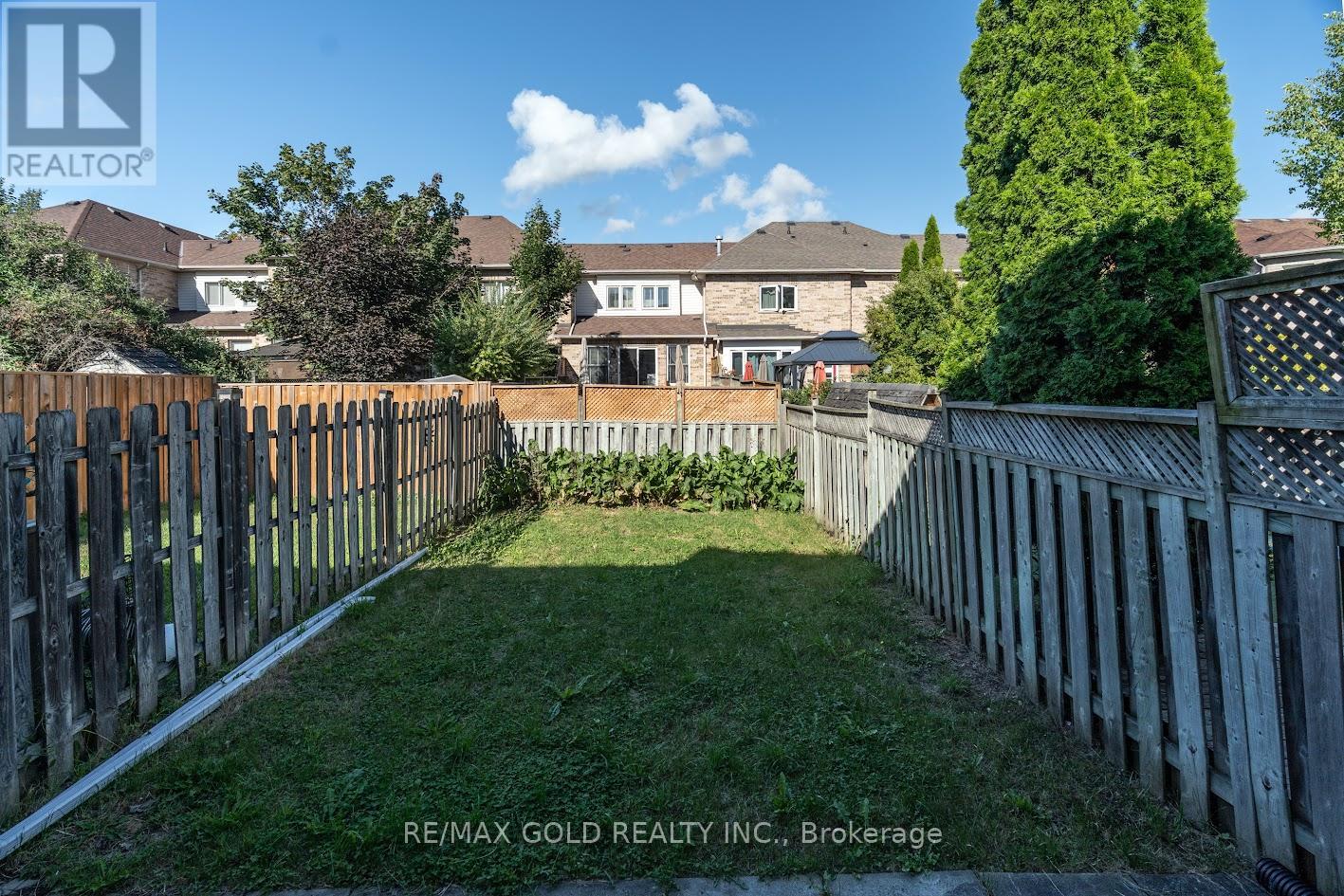 7 Harding Street, Halton Hills, Ontario  L7G 6B1 - Photo 10 - W12477239