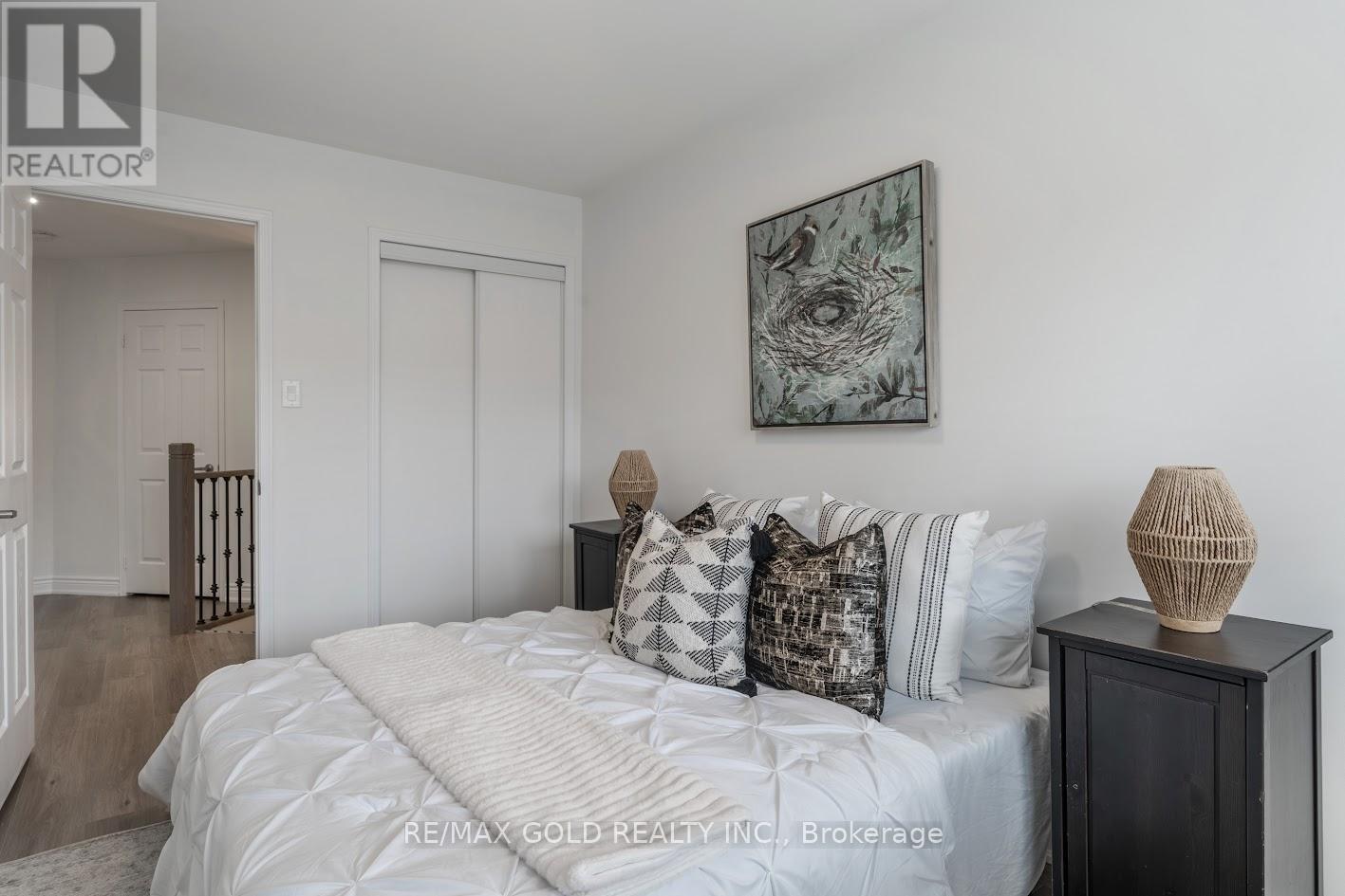 7 Harding Street, Halton Hills, Ontario  L7G 6B1 - Photo 20 - W12477239