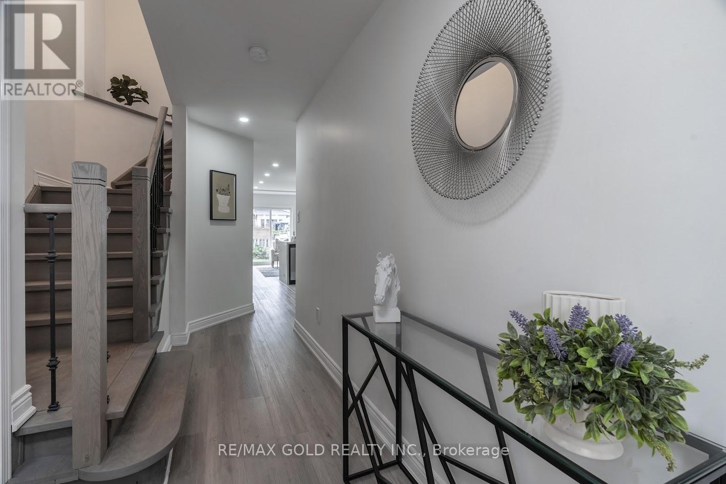 7 Harding Street, Halton Hills, Ontario  L7G 6B1 - Photo 41 - W12477239