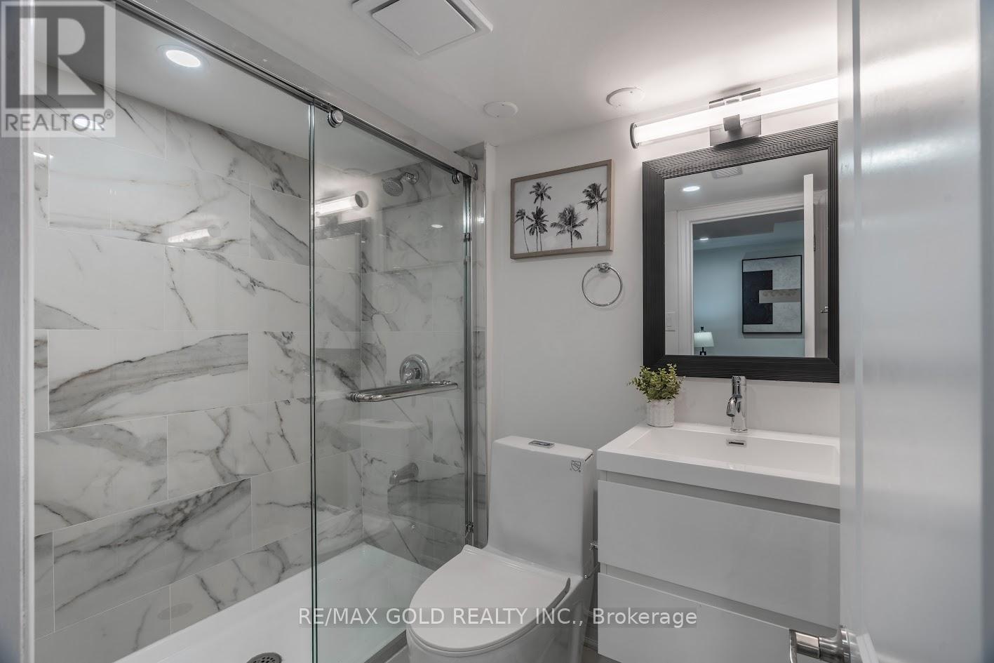 7 Harding Street, Halton Hills, Ontario  L7G 6B1 - Photo 7 - W12477239