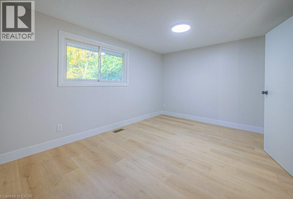 563 Elgin Street N, Cambridge, Ontario  N1R 6A2 - Photo 19 - 40780955