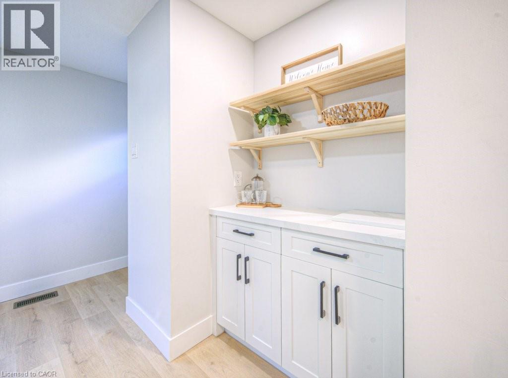 563 Elgin Street N, Cambridge, Ontario  N1R 6A2 - Photo 7 - 40780955