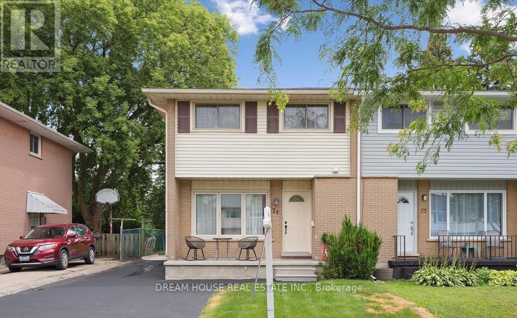 71 Overlea Drive, Kitchener, Ontario  N2M 1S9 - Photo 2 - X12477228