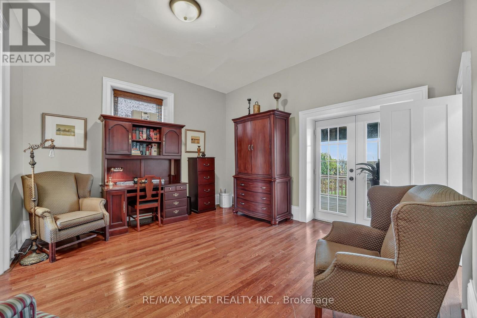 72 Banfield Street S, Brant, Ontario  N3L 2Z1 - Photo 10 - X12477241