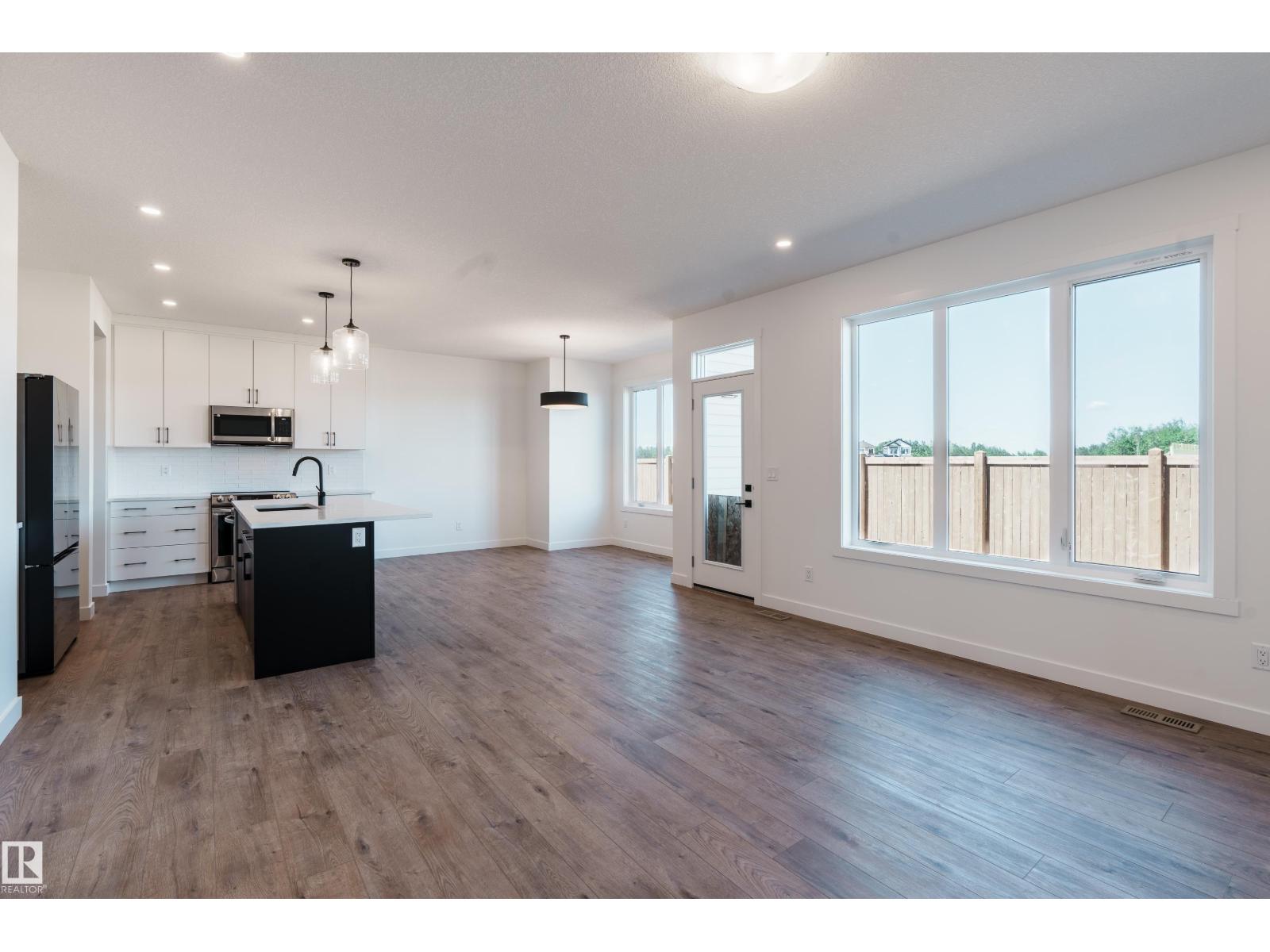 1067 Cornerstone Wy, Sherwood Park, Alberta  T6M 1R6 - Photo 12 - E4463118