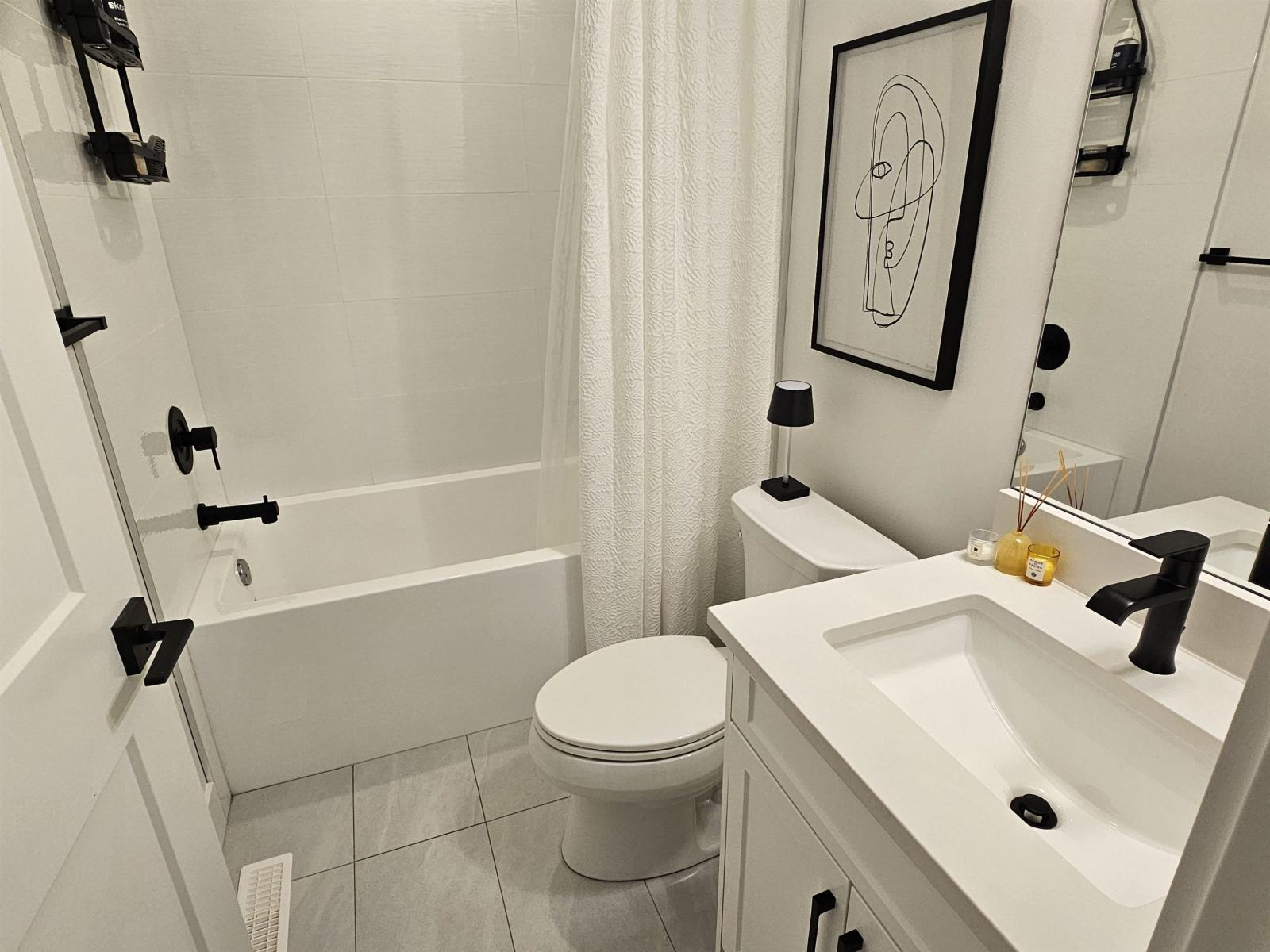 11 16467 23a Avenue, Surrey, British Columbia V3Z 1E9 - Photo 13 - R3060686