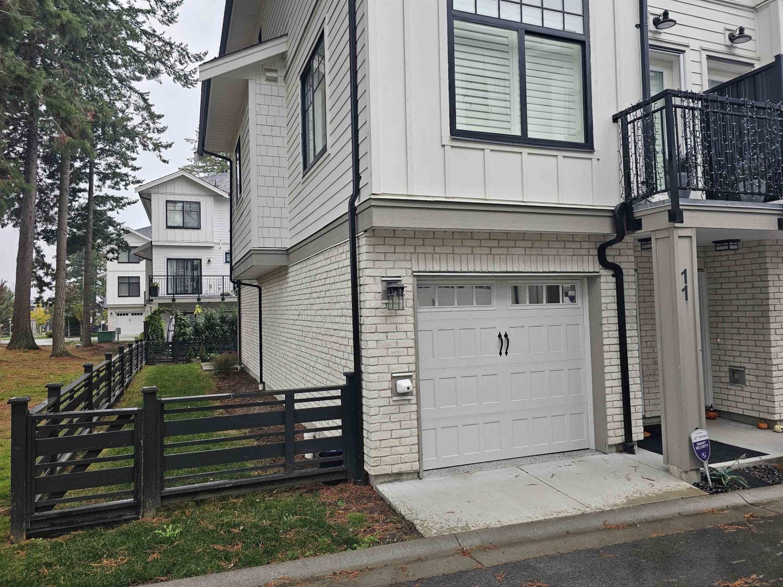 11 16467 23a Avenue, Surrey, British Columbia V3Z 1E9 - Photo 2 - R3060686