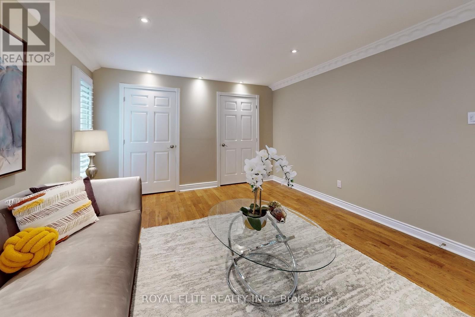 88 Millersgrove Drive, Toronto, Ontario  M2R 3R9 - Photo 6 - C12477264