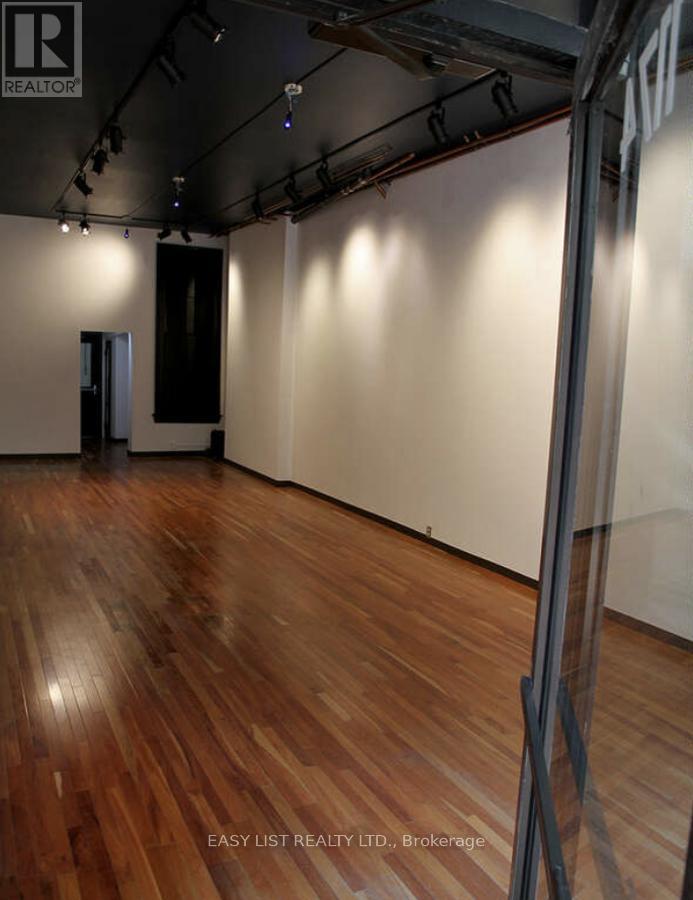 1174 Queen Street W, Toronto, Ontario  M6J 1J5 - Photo 2 - C12477276