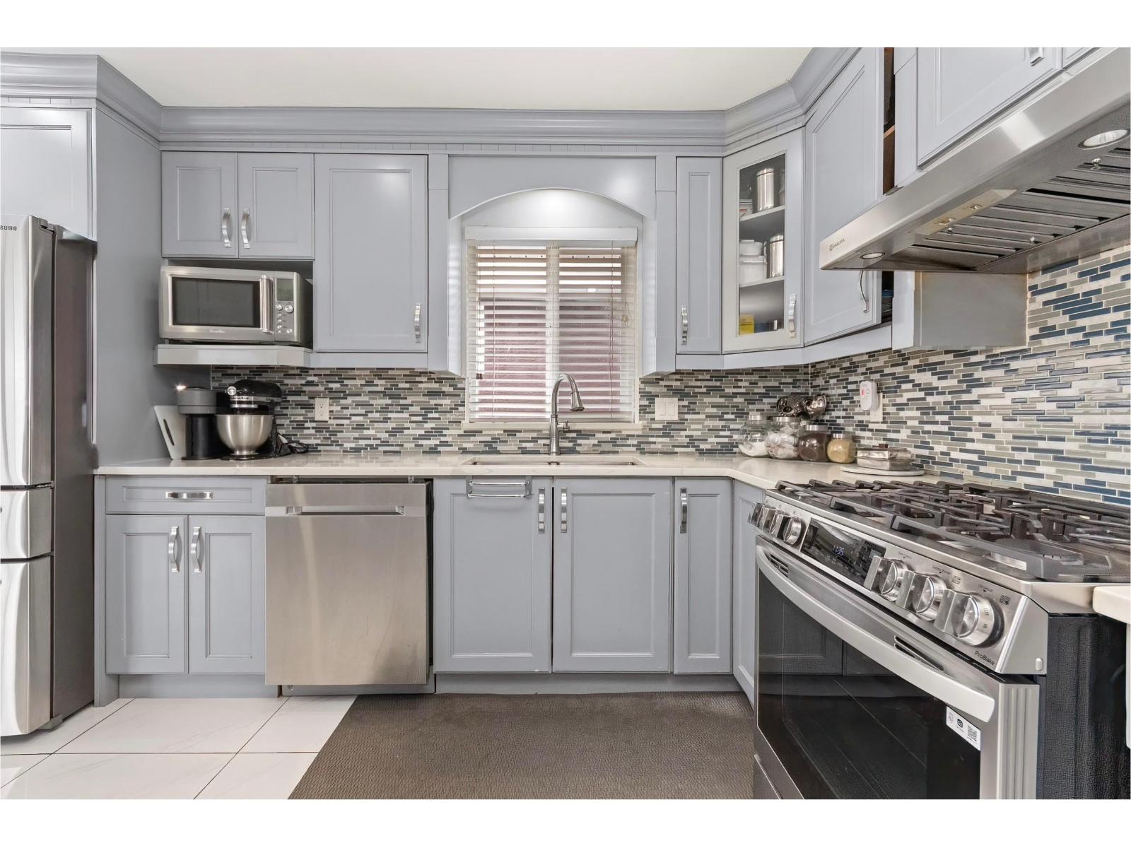 13398 89 Avenue, Surrey, British Columbia  V3V 7W1 - Photo 11 - R3060939