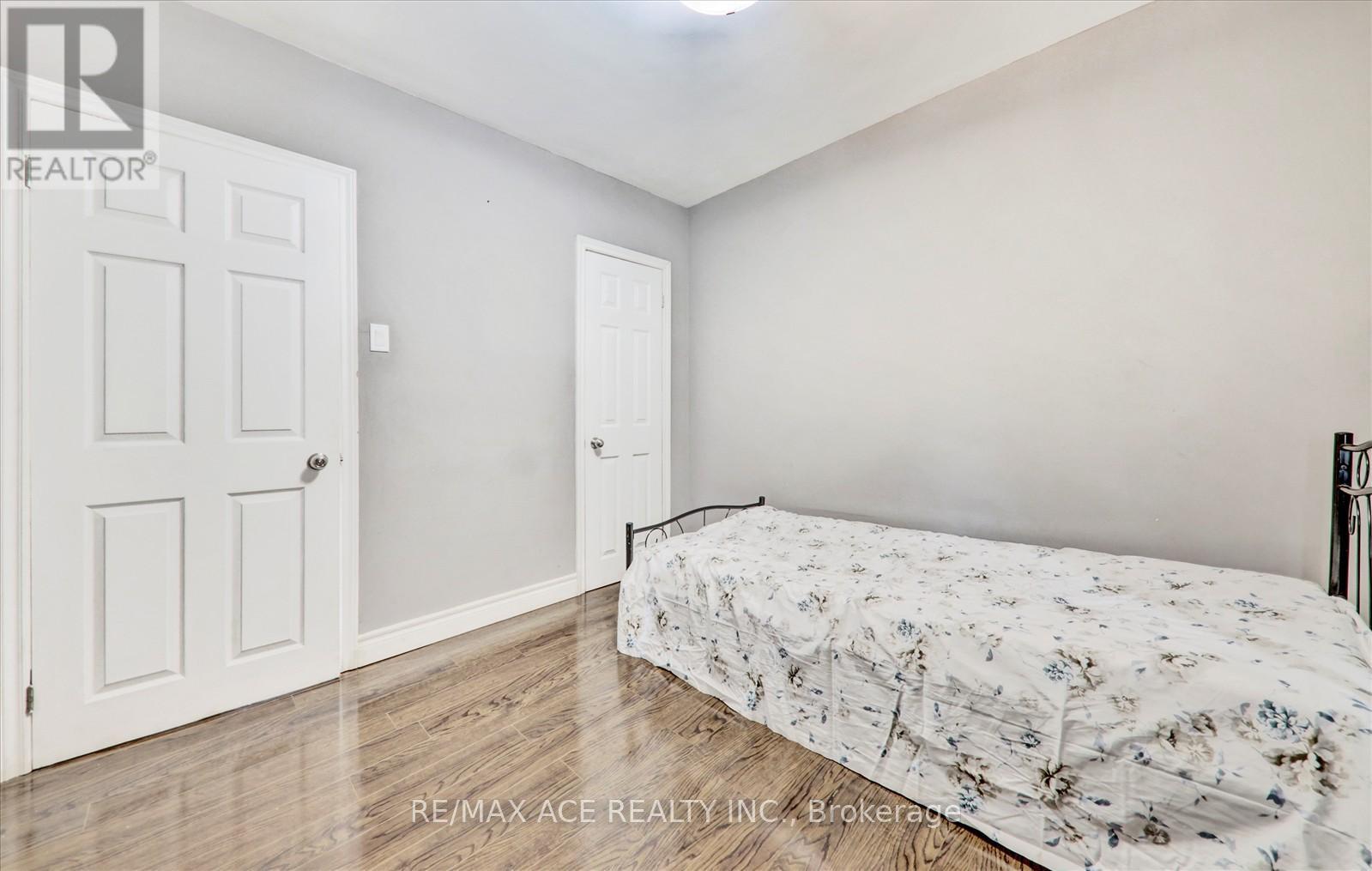 10 Blakemanor Boulevard, Toronto, Ontario  M1J 2W4 - Photo 17 - E12477252