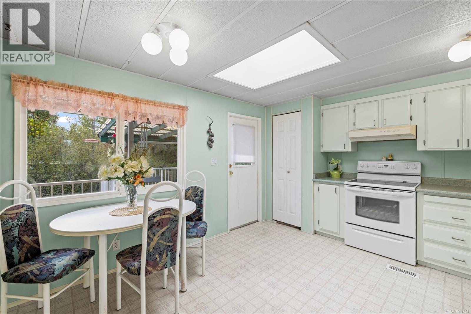 1267 Station Rd, Coombs, British Columbia  V0R 1M0 - Photo 8 - 1017861