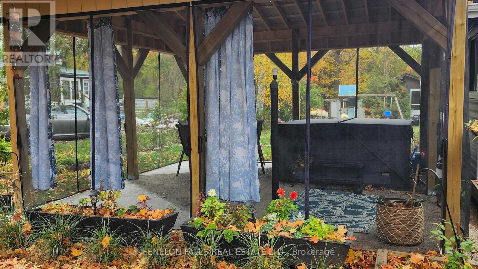 117 Echo Bay Road, Kawartha Lakes, Ontario  K0M 1A0 - Photo 4 - X12474485