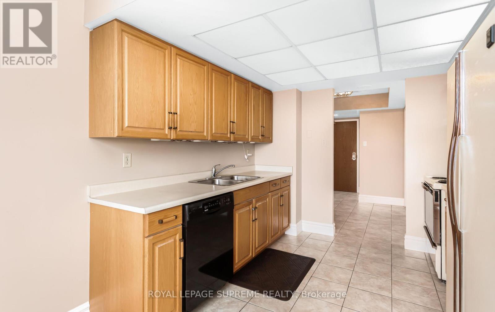 1110 - 310 Mill Street, Brampton, Ontario  L6Y 3B1 - Photo 15 - W12477260
