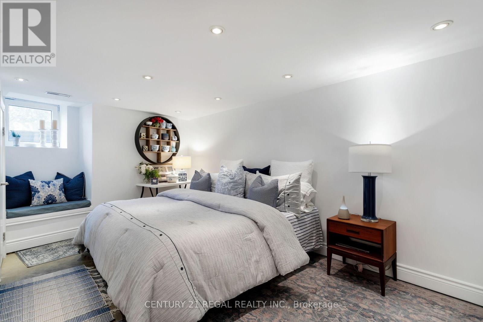 723 Durie Street, Toronto, Ontario  M6S 3H4 - Photo 31 - W12477261