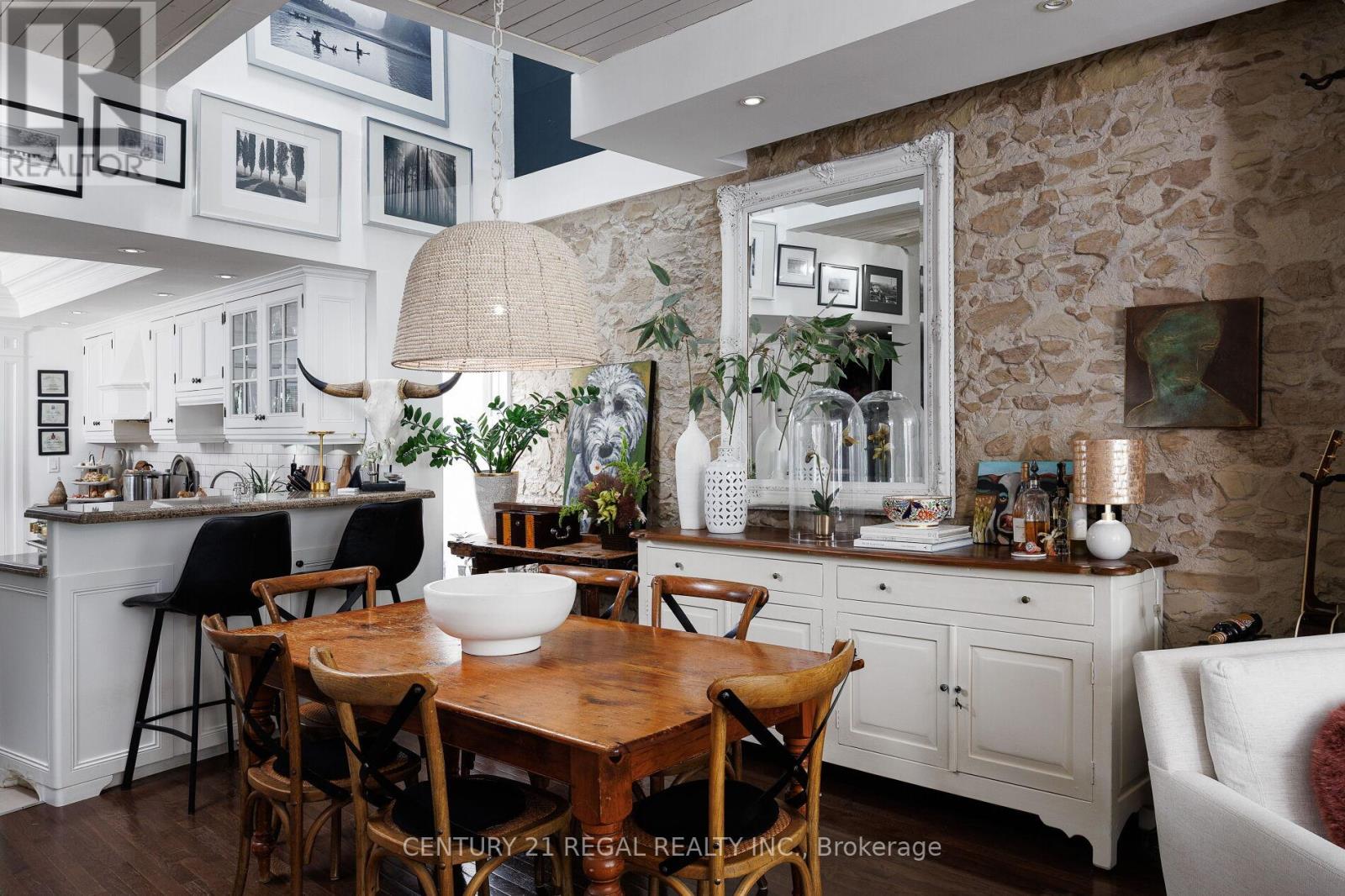 723 Durie Street, Toronto, Ontario  M6S 3H4 - Photo 4 - W12477261