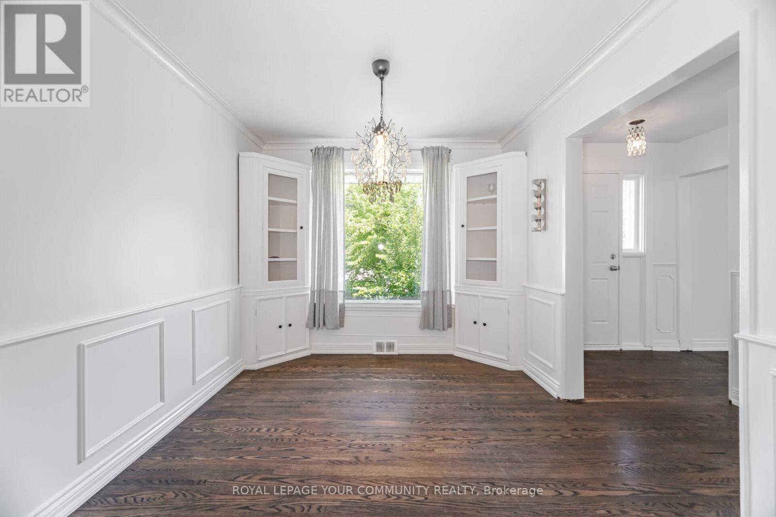 1286 Kipling Avenue, Toronto, Ontario  M9B 3N5 - Photo 6 - W12477279