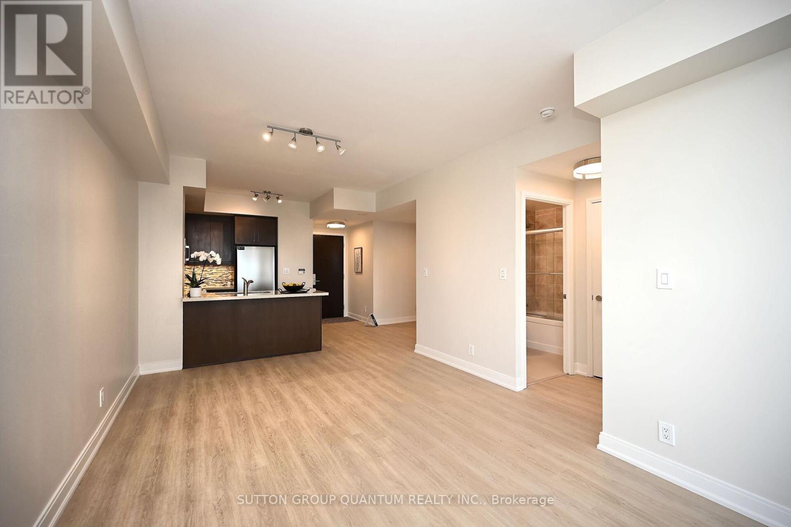 2407 - 60 Absolute Avenue, Mississauga, Ontario  L4Z 0A9 - Photo 11 - W12477289
