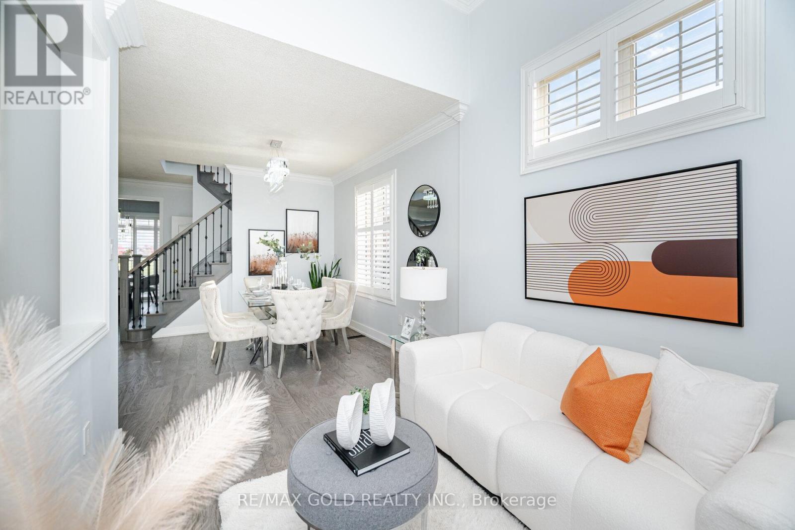 225 Father Tobin Road, Brampton, Ontario  L6R 0G3 - Photo 10 - W12477298