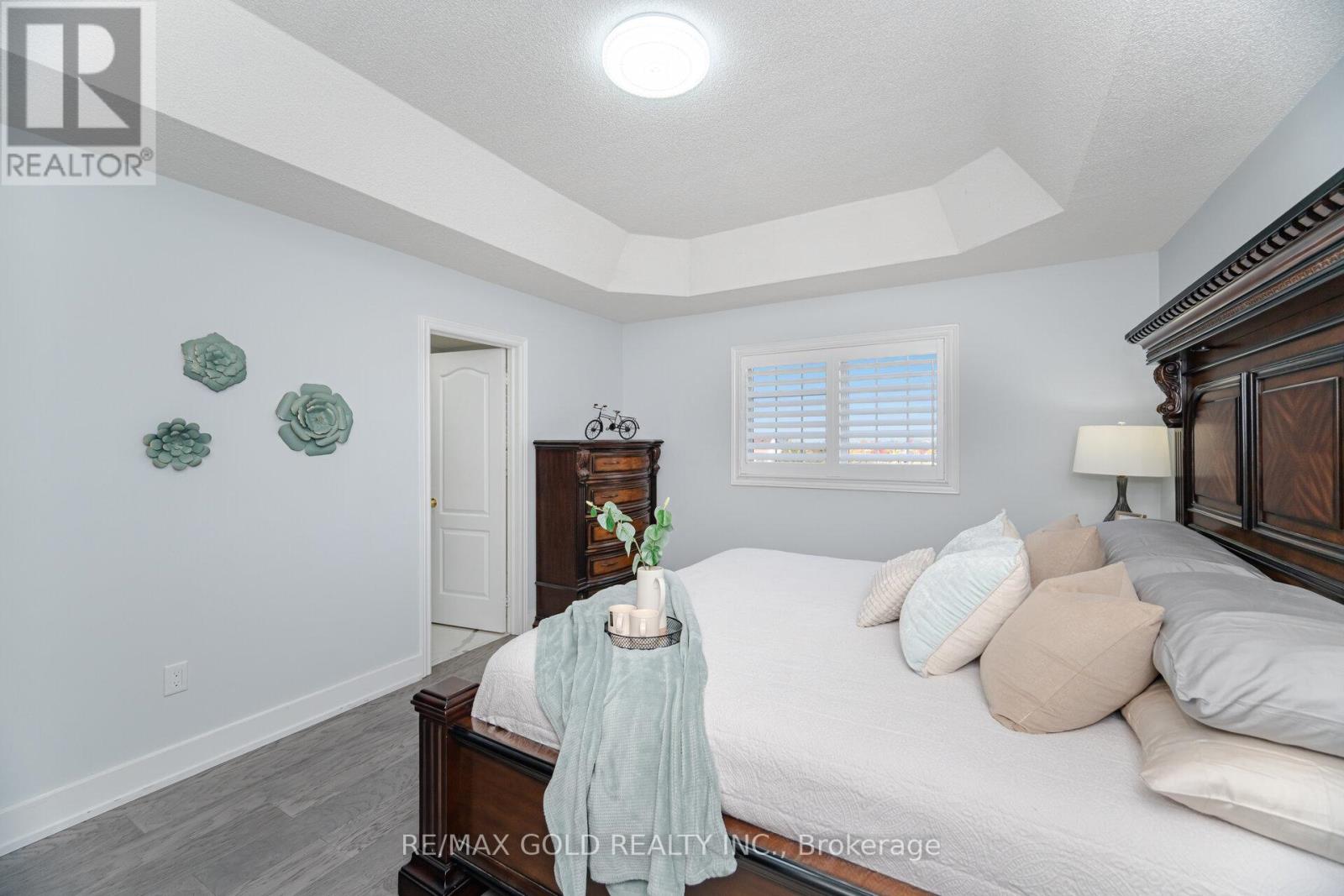 225 Father Tobin Road, Brampton, Ontario  L6R 0G3 - Photo 21 - W12477298