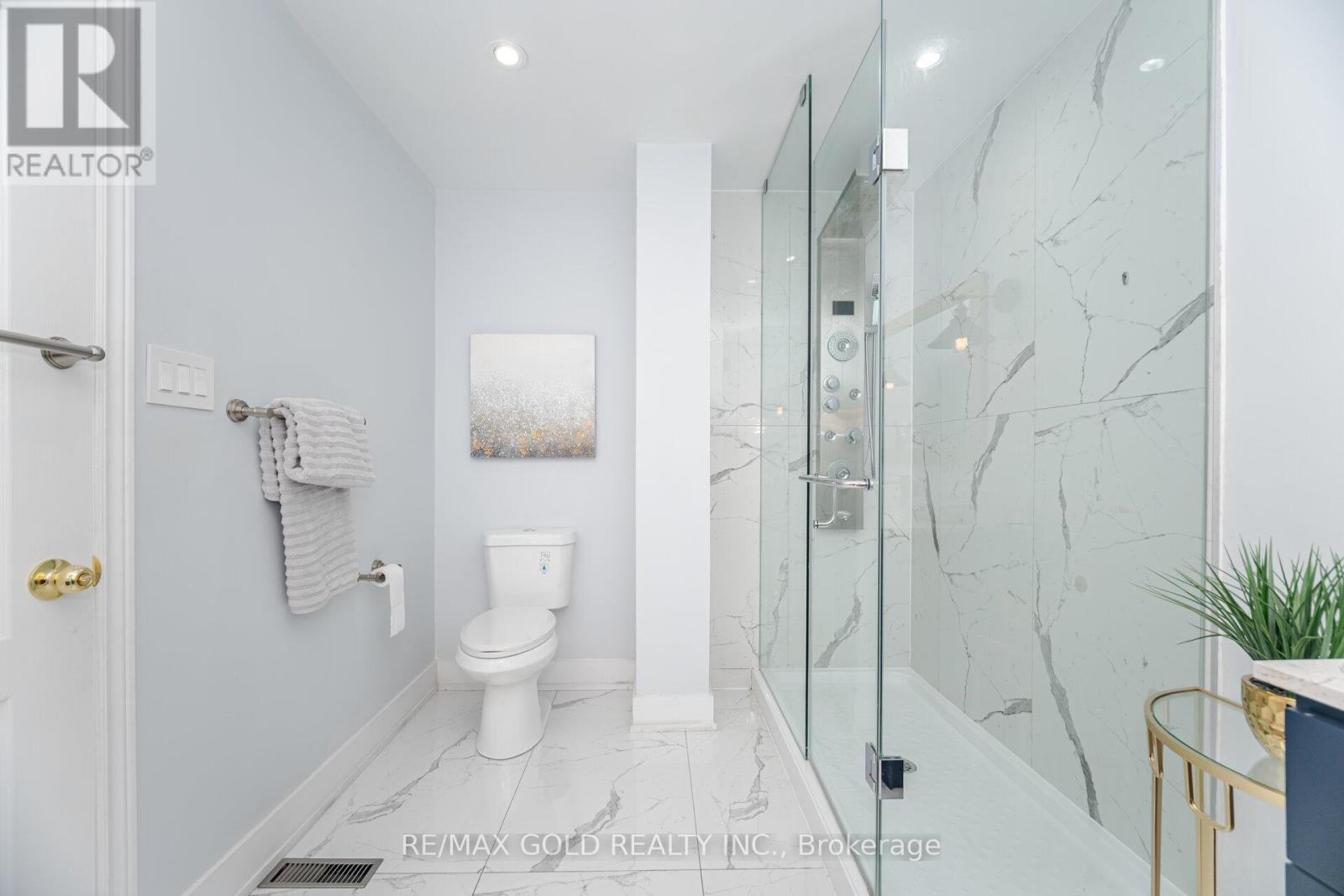 225 Father Tobin Road, Brampton, Ontario  L6R 0G3 - Photo 25 - W12477298