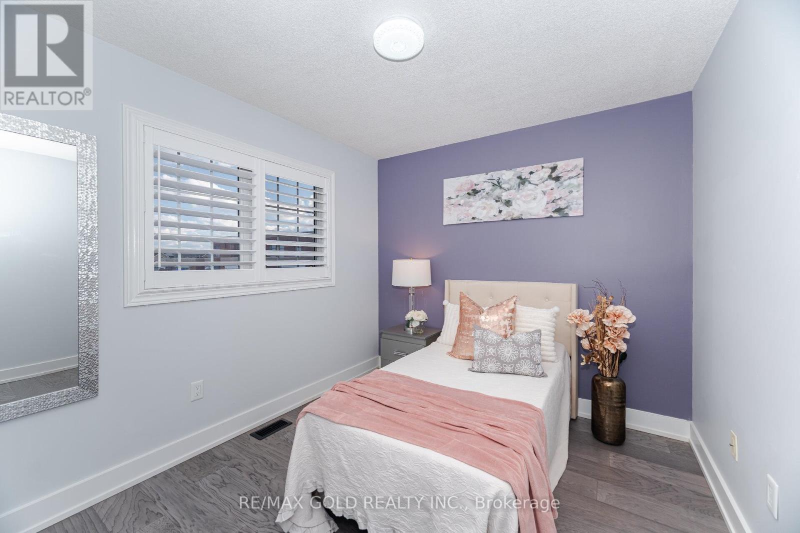225 Father Tobin Road, Brampton, Ontario  L6R 0G3 - Photo 31 - W12477298