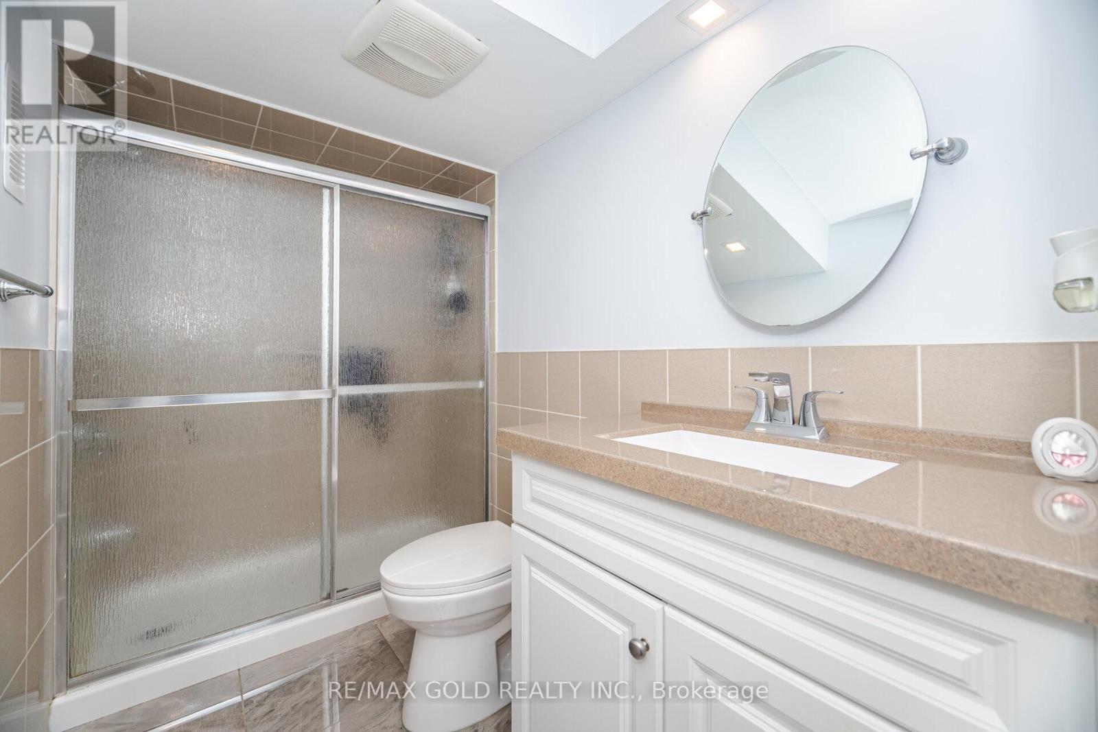 225 Father Tobin Road, Brampton, Ontario  L6R 0G3 - Photo 44 - W12477298