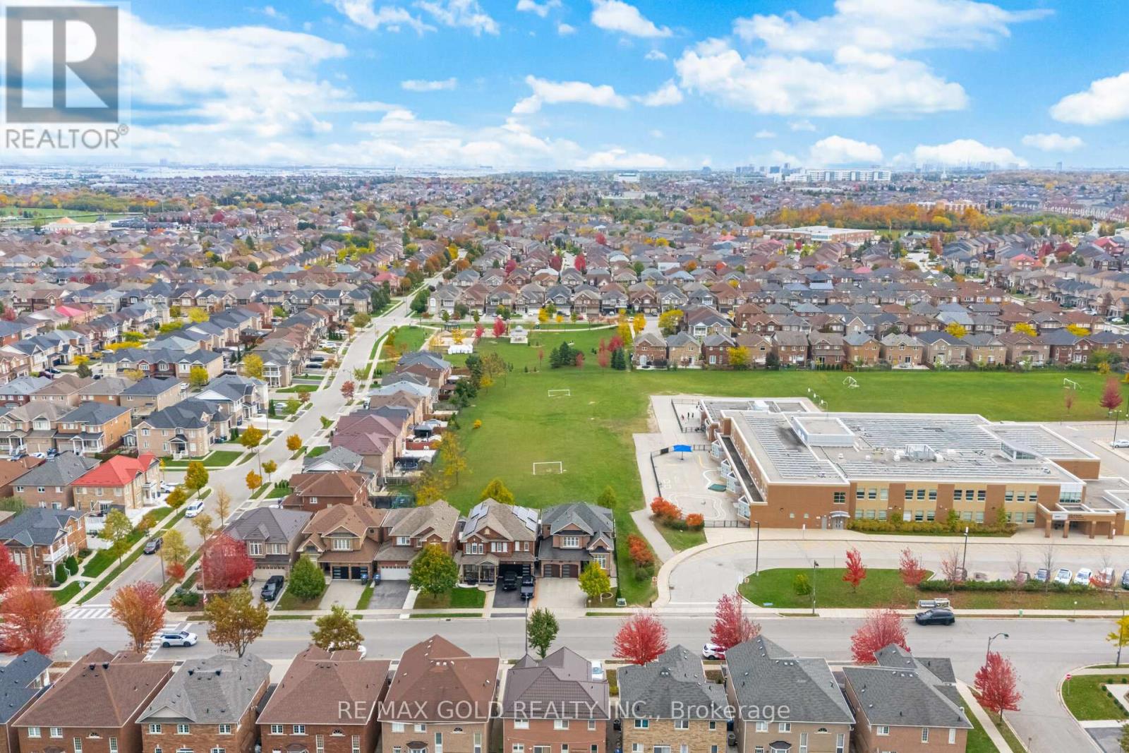 225 Father Tobin Road, Brampton, Ontario  L6R 0G3 - Photo 49 - W12477298