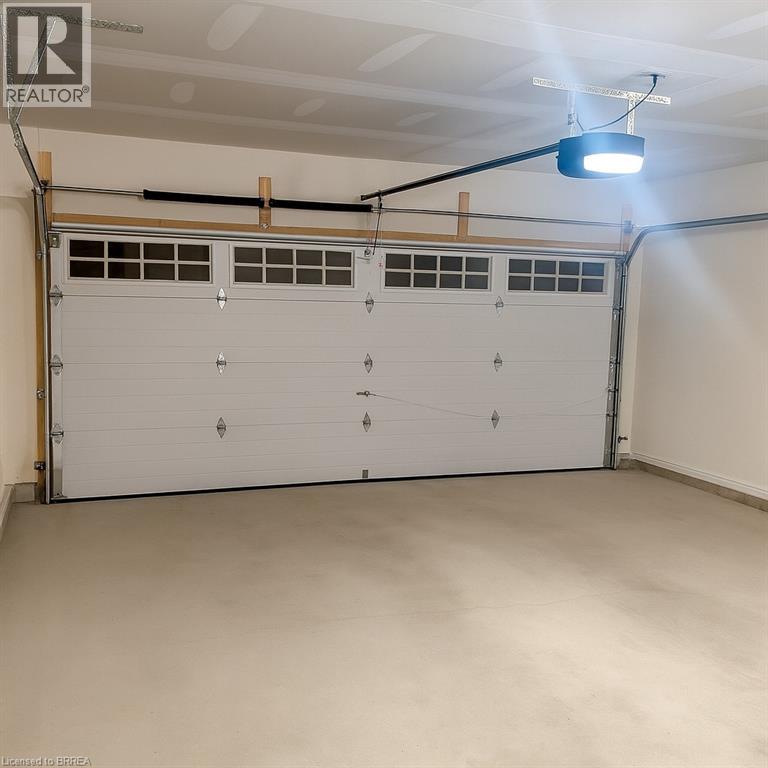 22 Brewis Street, Paris, Ontario  N3L 0L2 - Photo 9 - 40778023