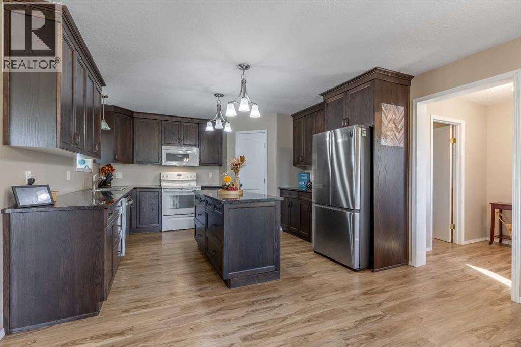 103014 Range Road 165, Rural Taber, Alberta  T1G 2C6 - Photo 8 - A2262862