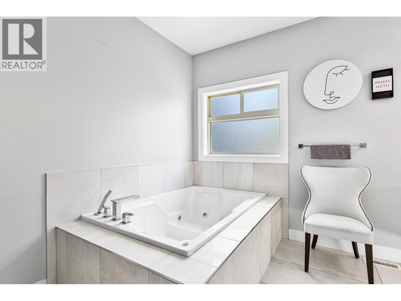 12351 216 Street, Maple Ridge, British Columbia  V2X 5K2 - Photo 24 - R3029474