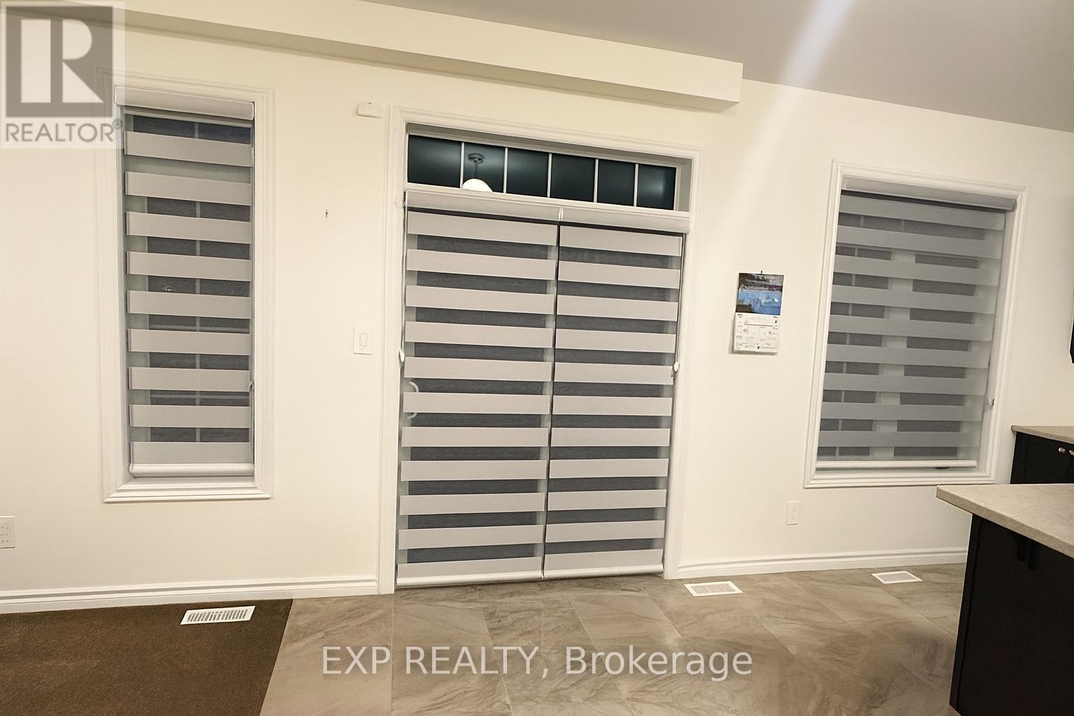 22 Brewis Street, Brant, Ontario N3L 0L2 - Photo 12 - X12470488