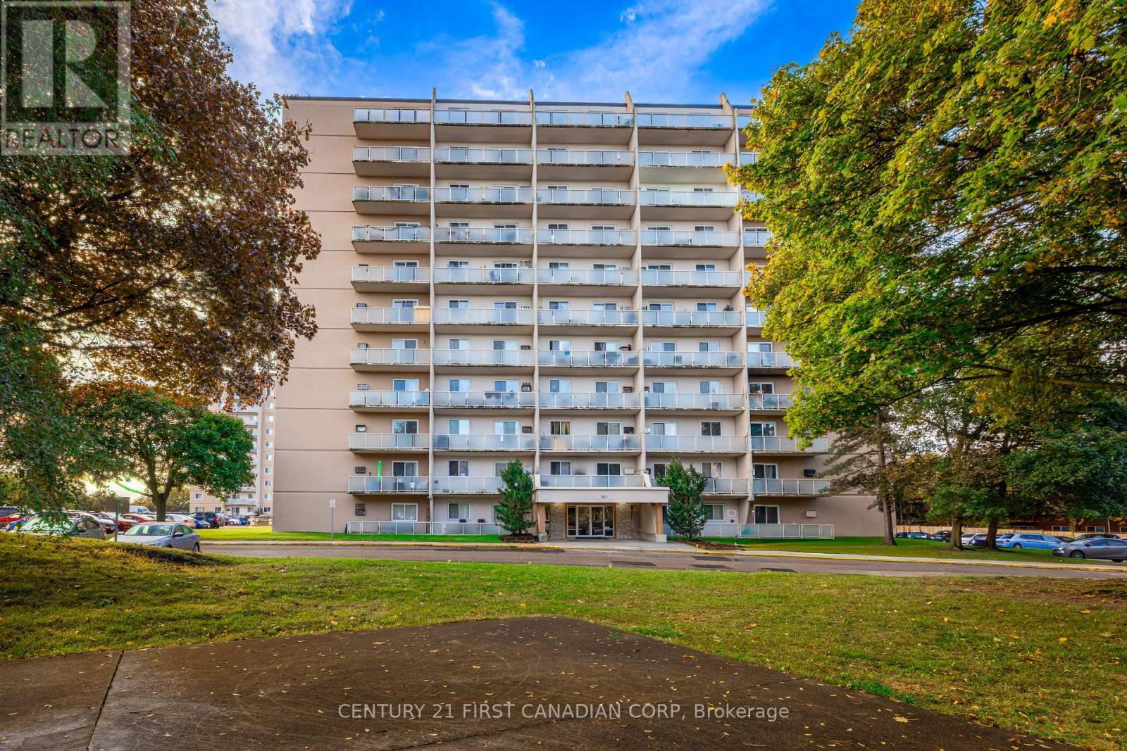 702 - 563 Mornington Avenue, London East, Ontario  N5Y 4T8 - Photo 2 - X12477302