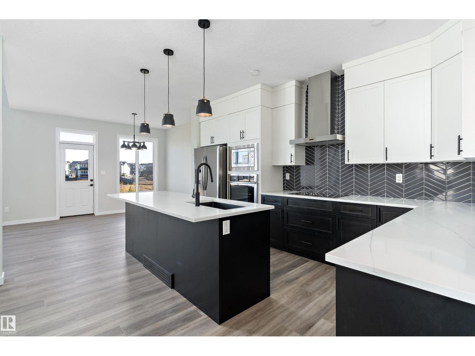 4777 Kinney Rd Sw, Edmonton, Alberta  T6W 5G4 - Photo 5 - E4463120
