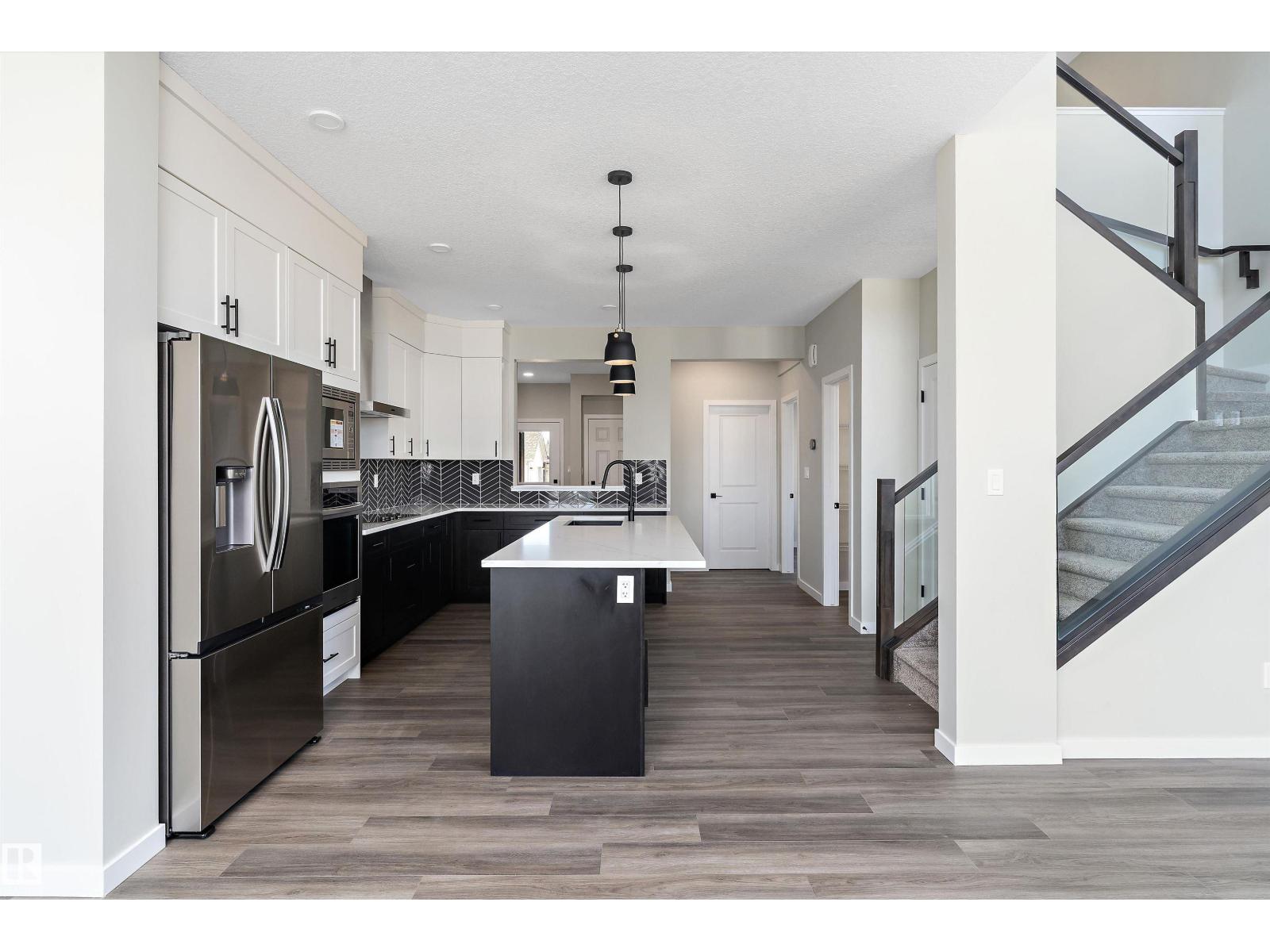 4777 Kinney Rd Sw, Edmonton, Alberta  T6W 5G4 - Photo 8 - E4463120