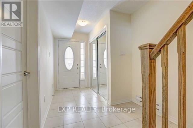17 - 230 Avonsyde Boulevard, Hamilton, Ontario  L8B 1T9 - Photo 2 - X12477246
