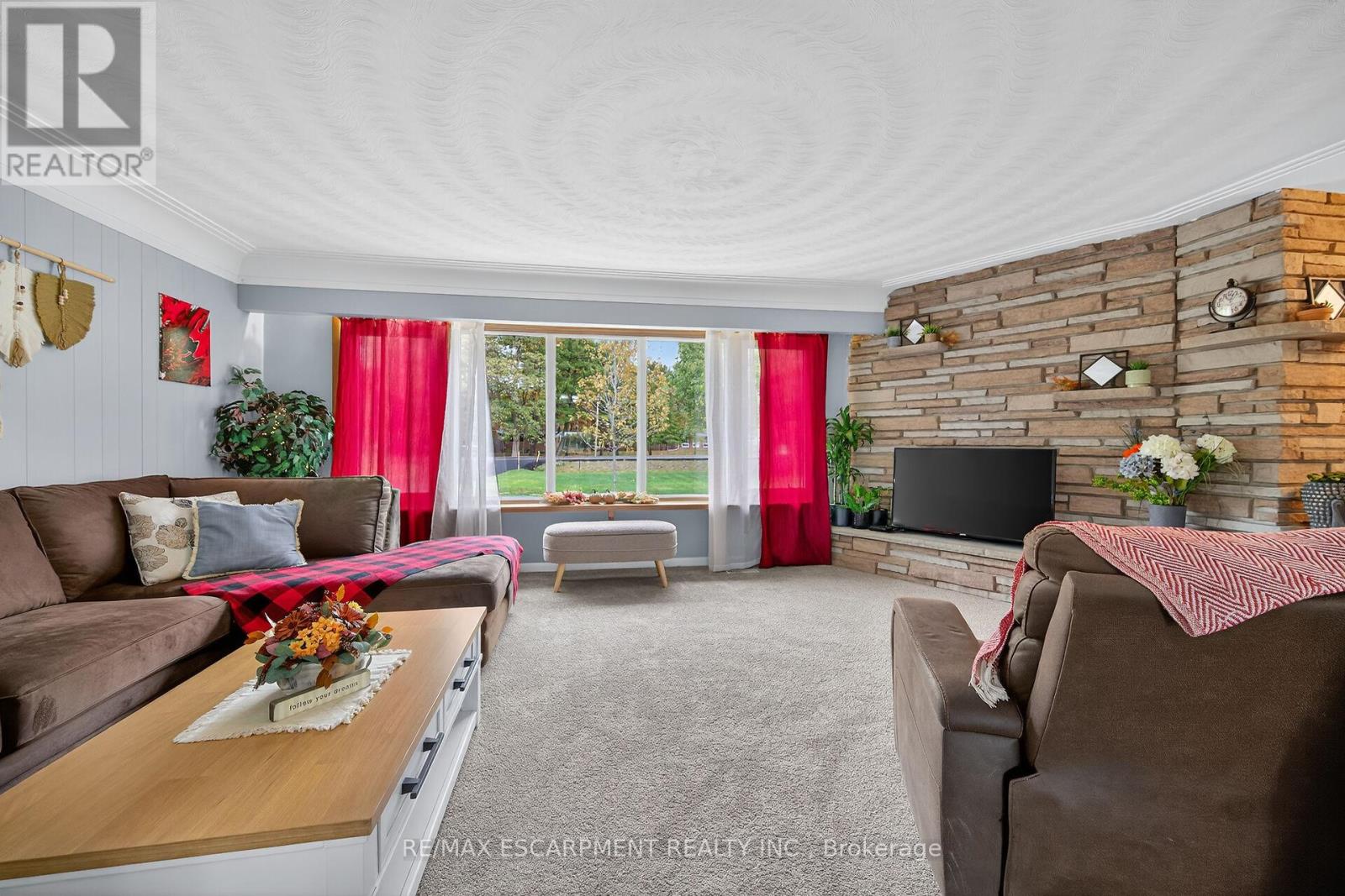 7082 Rainham Road, Haldimand, Ontario  N1A 2W8 - Photo 6 - X12477259
