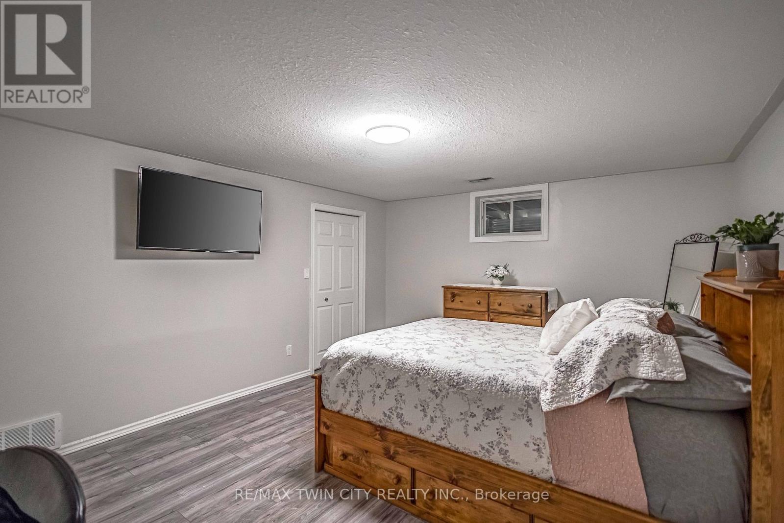 39 - 175 Victoria Street, Norfolk, Ontario  N3Y 5L8 - Photo 24 - X12477274