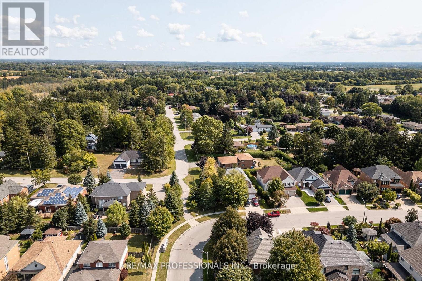 47 Mcnichol Drive, Cambridge, Ontario  N1P 1C9 - Photo 49 - X12477281